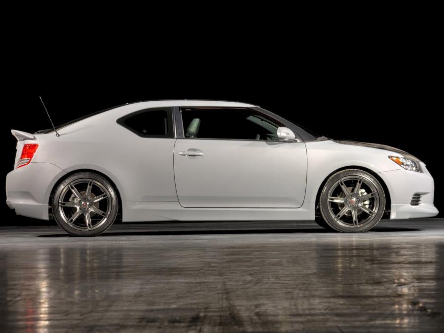  Scion tC by Andrew DaCosta 2011 года  (фото 3 из 9)